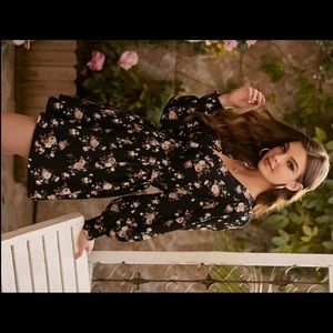 SHEIN Surplice Neck Floral Dress